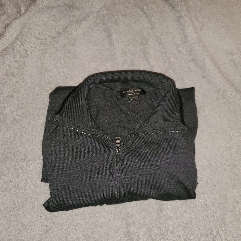 Banana republic  sweater